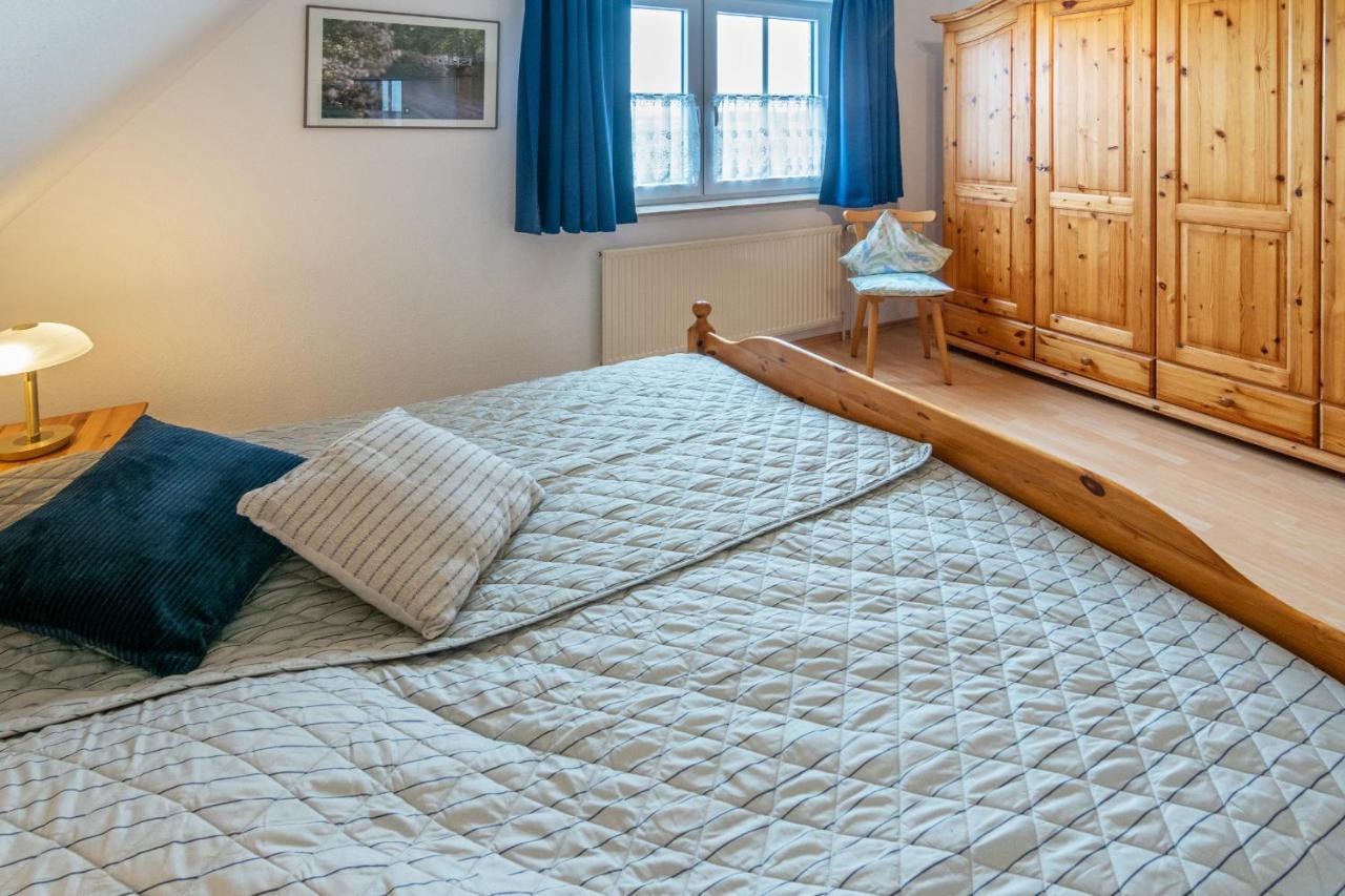 Ferienwohnung Mareike Dornum Bagian luar foto